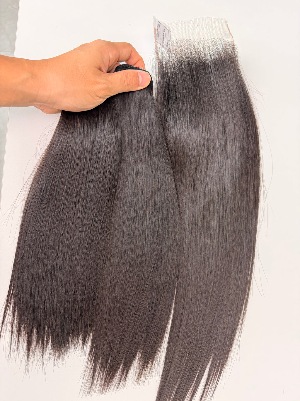 Raw Vietnamese hair bundle pack 12 inch bone straight with hd 5x5 closure, wholesale set from Anbi Hair