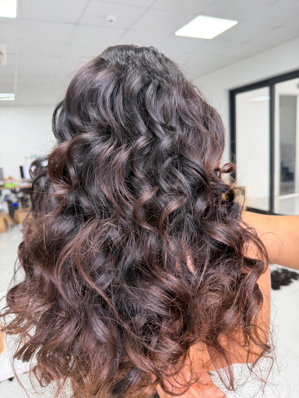 Premium Raw Vietnamese Hair · HD 5x5 · 16" · Bouncy · Density 250