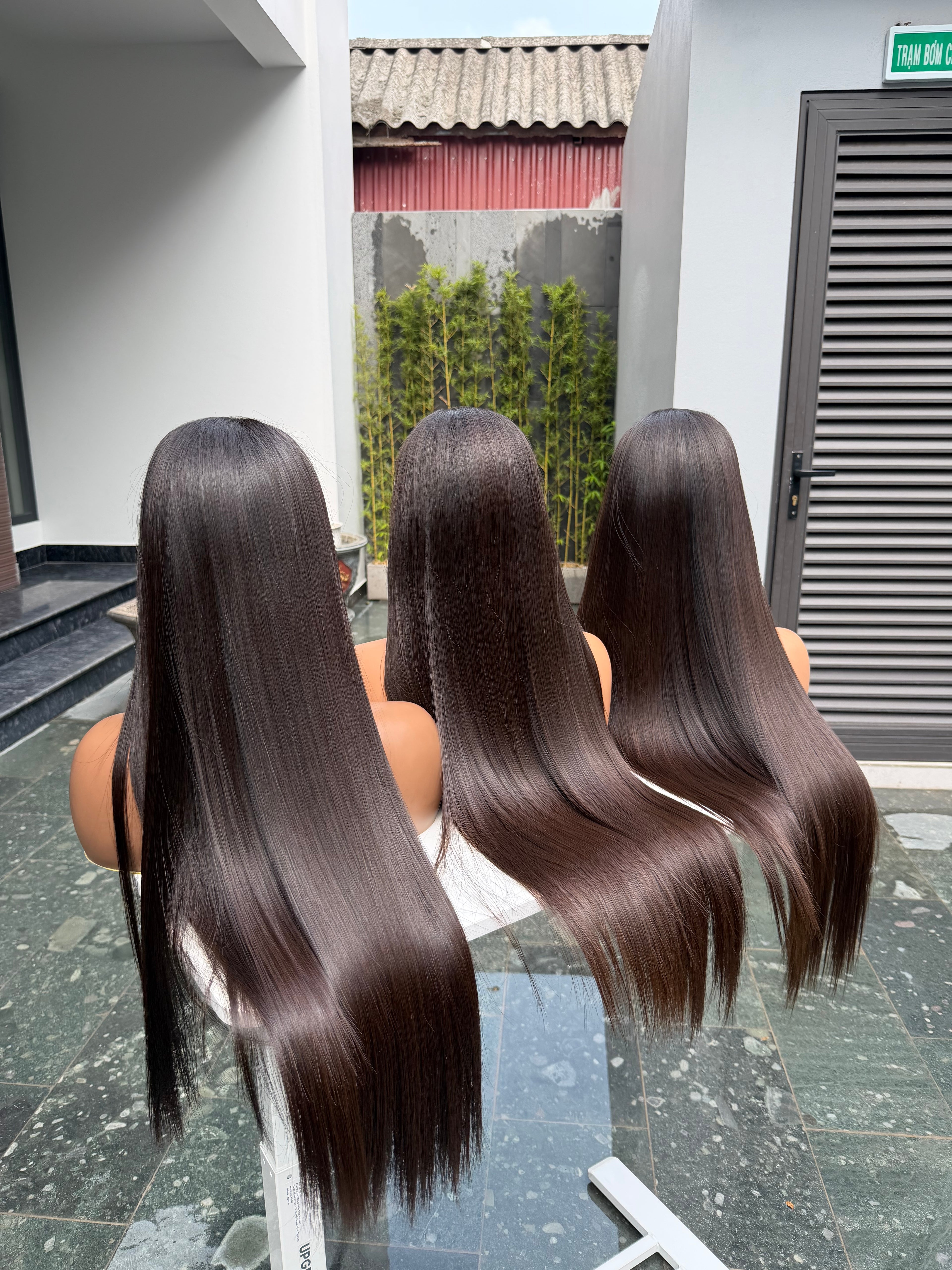 Signature · 5x5 · 26" · Baby Hair · Bone Straight · Density 300