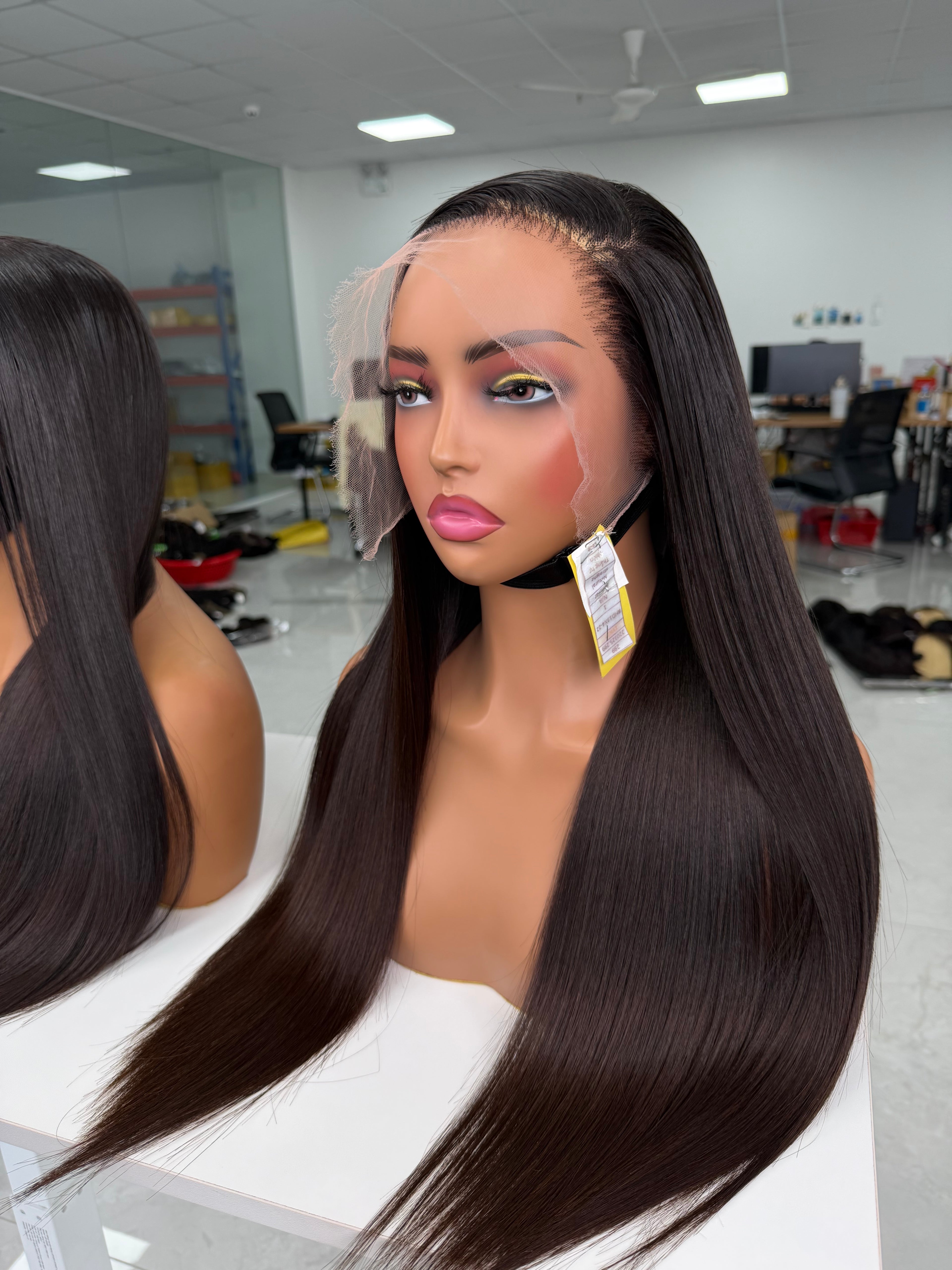 Luxury · HD 13x4 · 20" · Bone Straight · Density 250