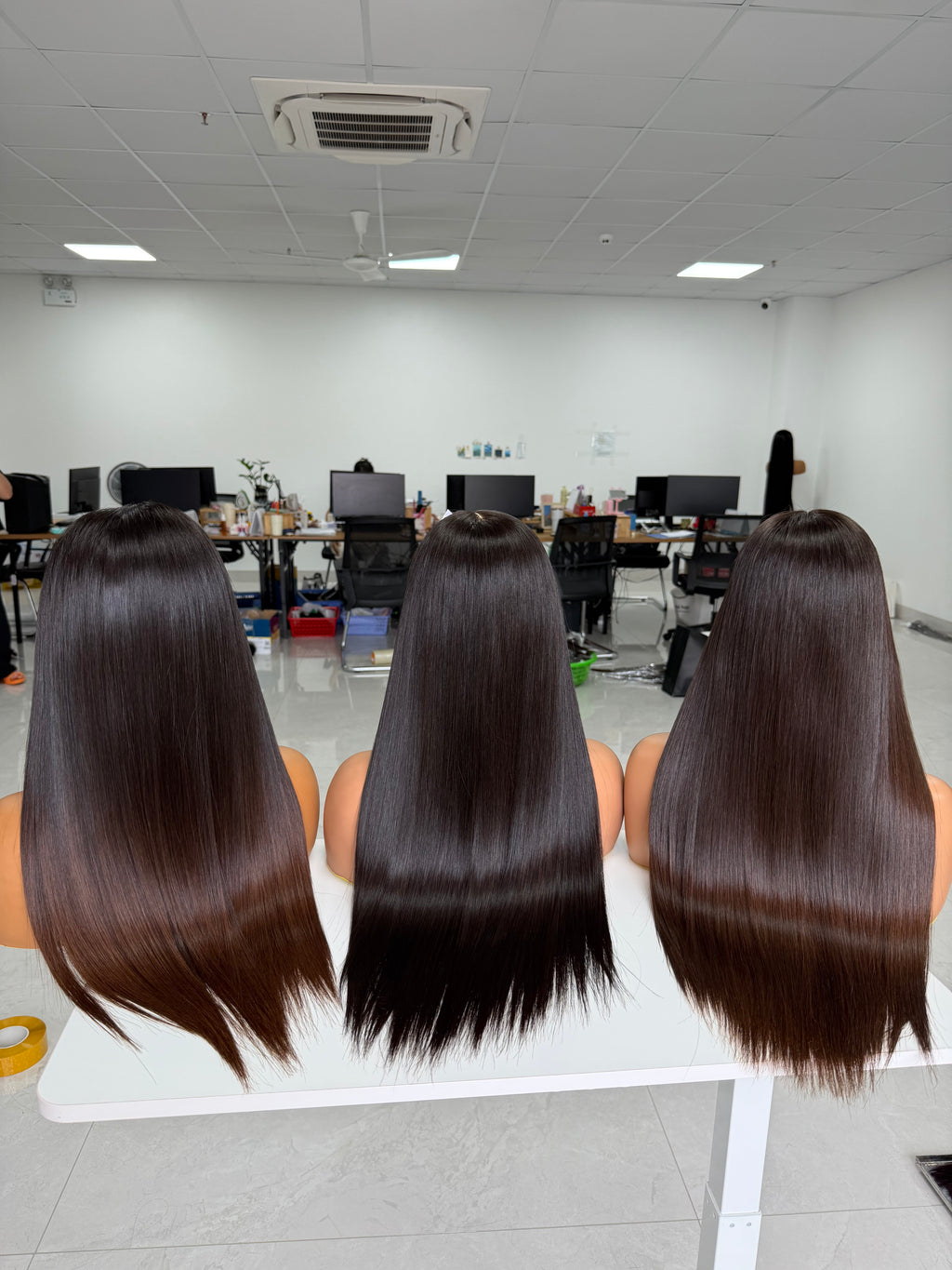 Luxury · 2x6 · 20" · Bone Straight · Density 250