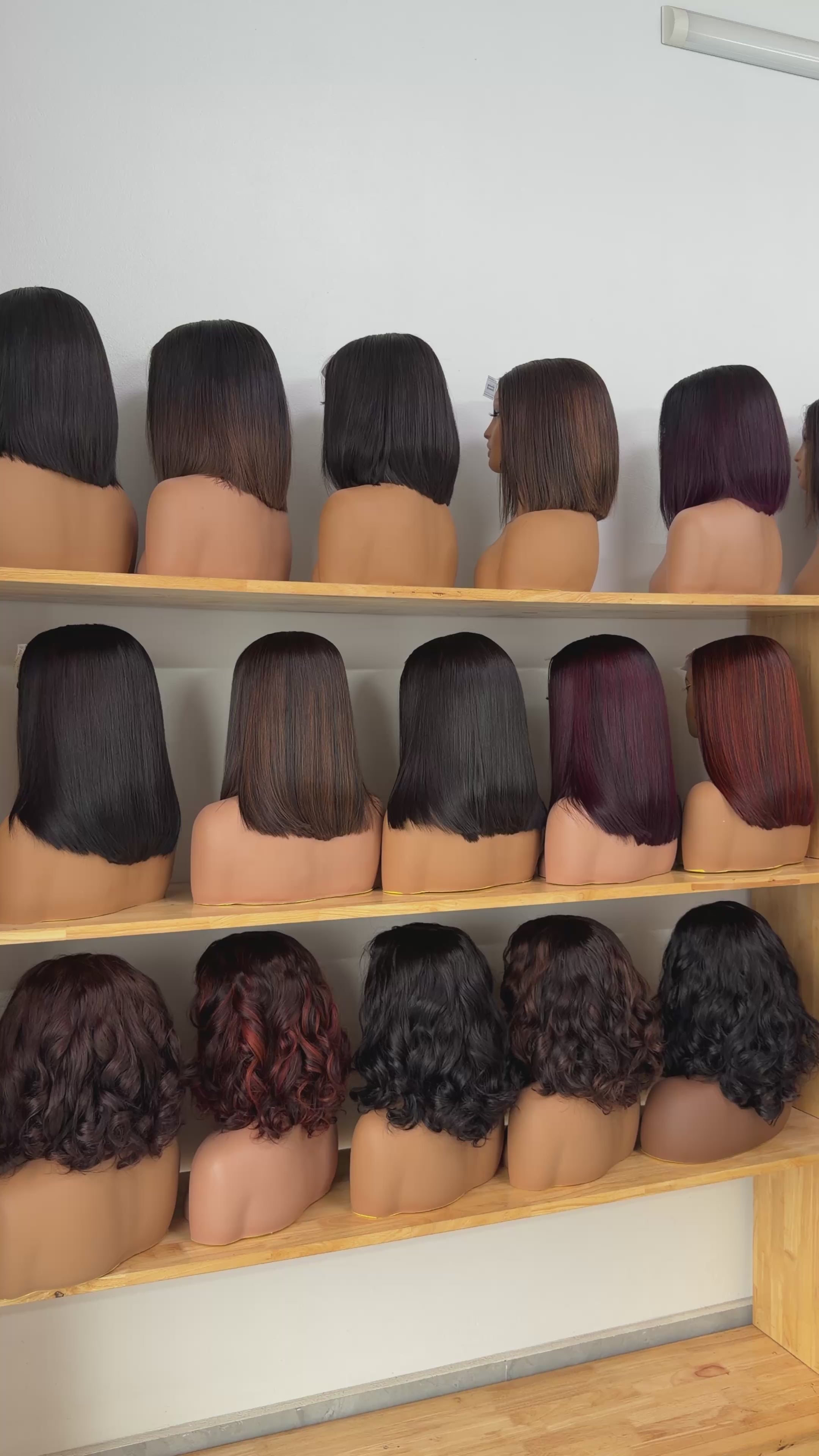 Business Combo · 15 Wigs · Essential